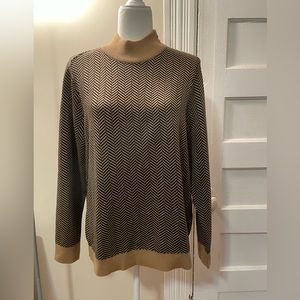 Calvin Klein woman’s sweater size large.